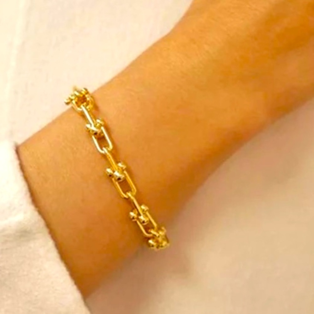 Brand new 14k gold Vermeil U link chain bracelet classy trendy statement - Picture 2 of 5